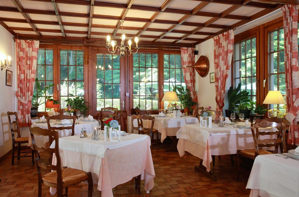 Hotel-Restaurant Du Chateau D'Andlau Barr Extérieur photo