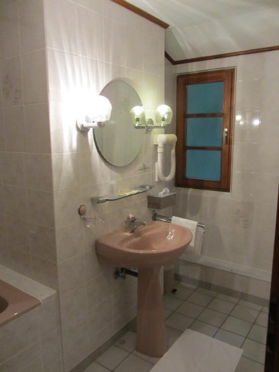 Hotel-Restaurant Du Chateau D'Andlau Barr Chambre photo
